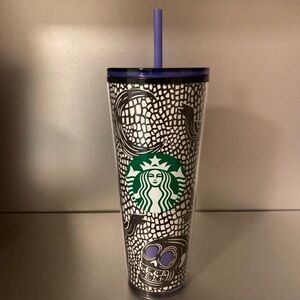 New Starbucks Halloween 2020 Glow in the Dark Skull Straw Tumbler
